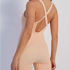 Free People Peachy 🍑 Free Style Shortsie, NWT M/L